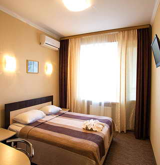 Улучшенный номер с широкой кроватью в Гостинице Курортный в Одессе